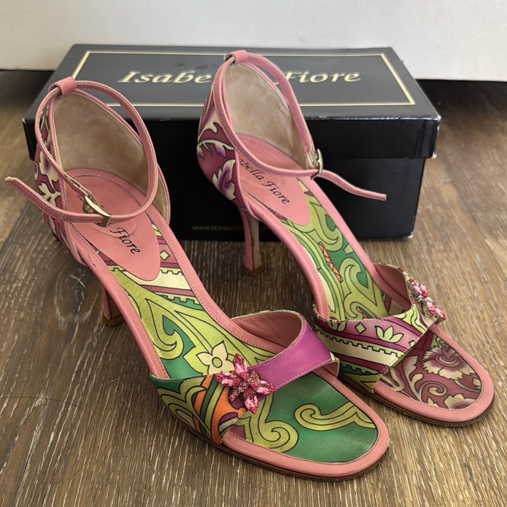 Isabella Fiore Pink & Green Printed Satin Heeled Sandals